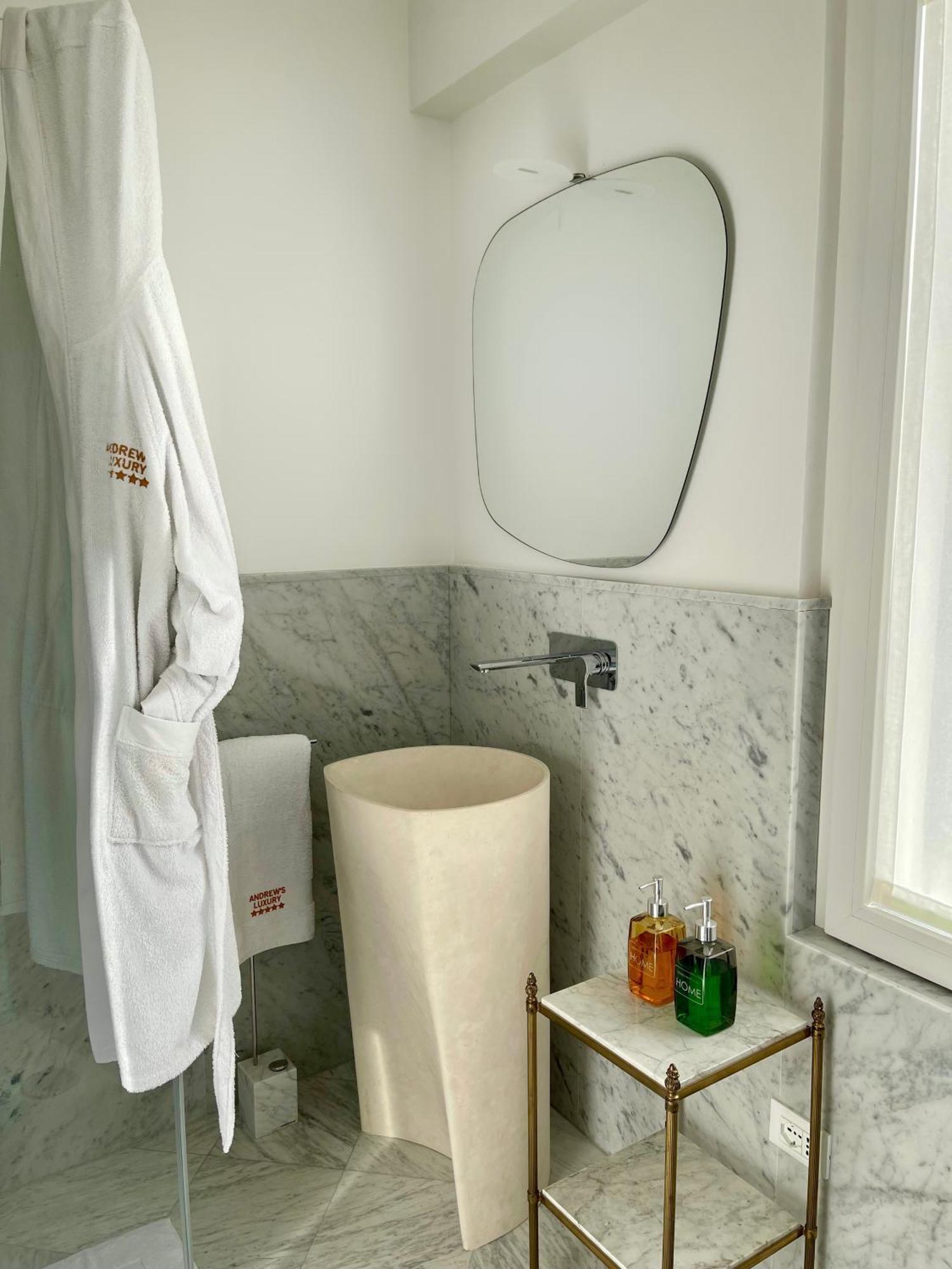 Andrews Luxury Apartment Λα Σπέτσια Εξωτερικό φωτογραφία